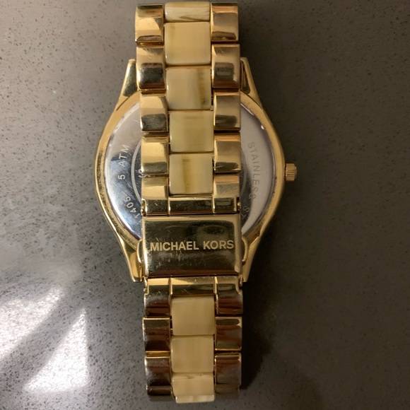 Michael Kors Watch - Picture 5 of 6